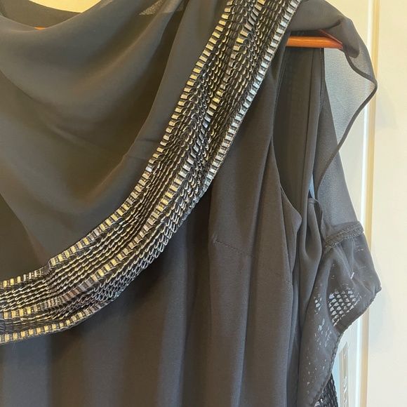 SLNY Capelet Black Sheath Dress Metallic Trim Womens Size 6 - Picture 6 of 11